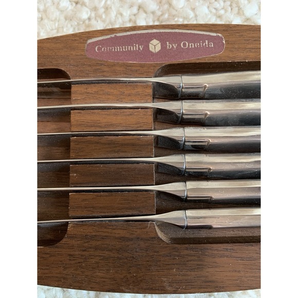 Set of 6 Frost Fire  Steak Knives Solid Walnut Display Tray Community Oneida - Picture 3 of 6